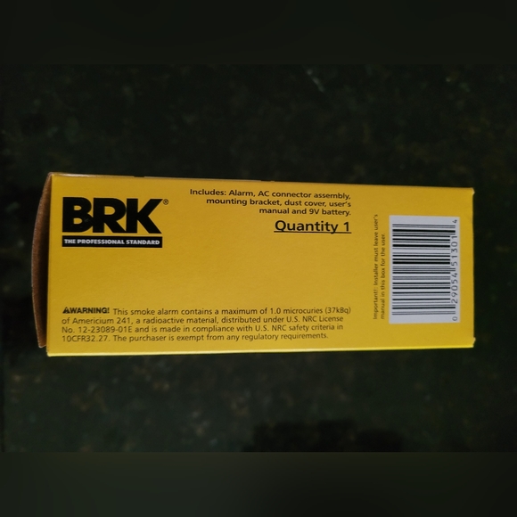 NEW First Alert BRK Smoke Detector 9120b with Battery Backup - Picture 3 of 9